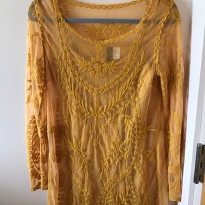 Mustard yellow lace dress!